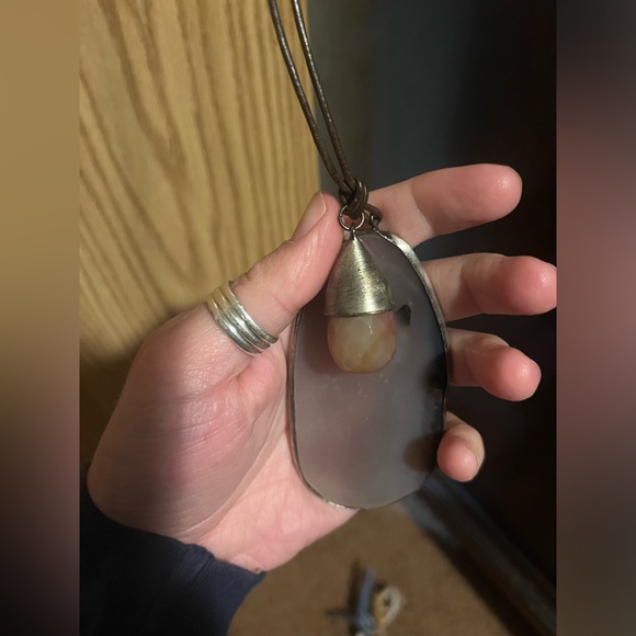 Stone necklace! - Picture 3 of 4